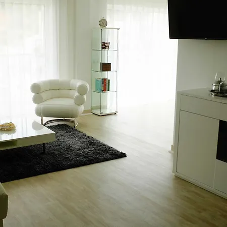 D_loft Downtown Apartment *